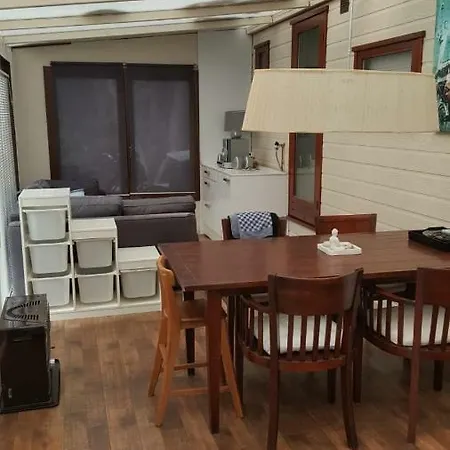 Chalet Safaripark Beekse Bergen Camping